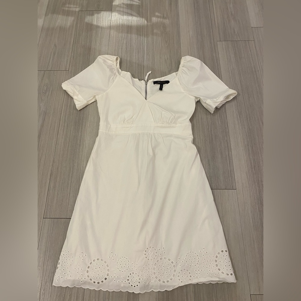 Bcbg maxazria white dress size 2
